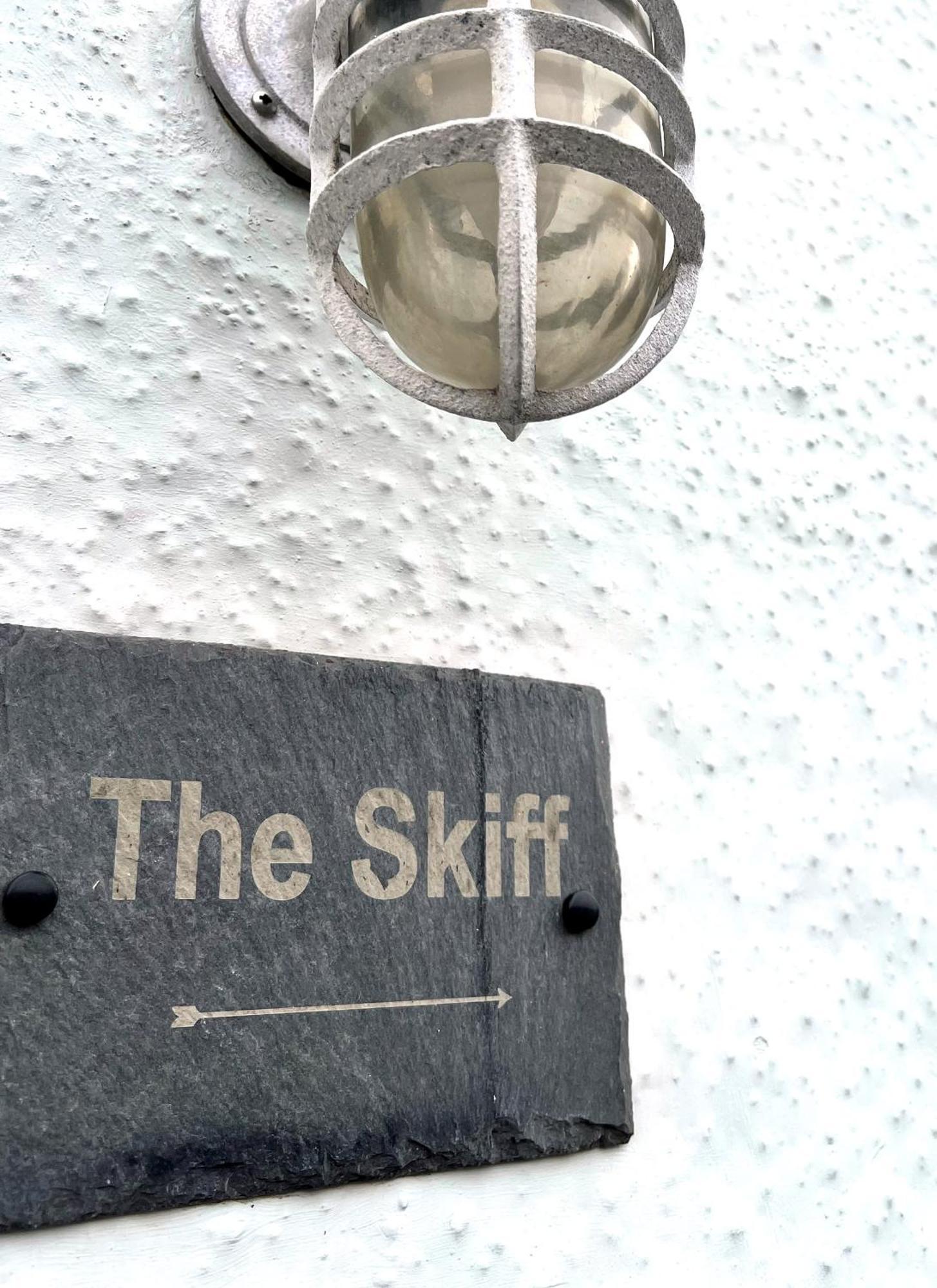 The Skiff Deal Esterno foto